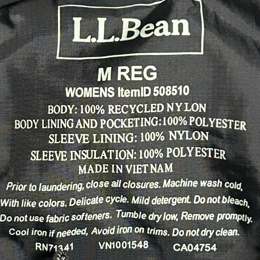 L.L. Bean Rain Jacket Womens Size M Black Recycled Nylon Hooded Insulated 508510